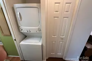 124 Hummingbird Cir, New London, NC 25127 - Photo 15