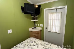 124 Hummingbird Cir, New London, NC 25127 - Photo 13