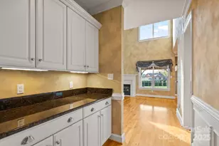 6 Huntington Chase Dr, Asheville, NC 28805 - Photo 9