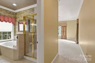 6 Huntington Chase Dr, Asheville, NC 28805 - Photo 23