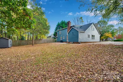 8343 Norcroft Drive, Charlotte, NC 28269 - Photo 29