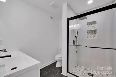 8343 Norcroft Drive, Charlotte, NC 28269 - Photo 19