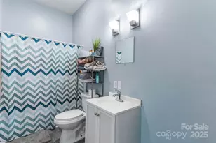 203 Providence Rd, Forest City, NC 28043 - Photo 23