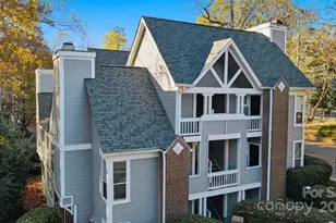 2502 Cranbrook Ln, Charlotte, NC 28207 - Photo 25