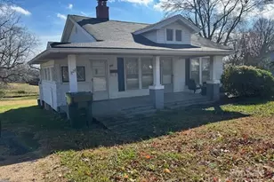 828 N Piedmont Ave, Kings Mountain, NC 28086 - Photo 1