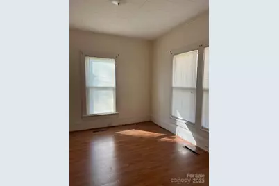 828 N Piedmont Avenue, Kings Mountain, NC 28086 - Photo 3