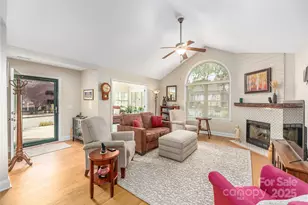 90 Mountain Meadow Cir, Weaverville, NC 28787 - Photo 5