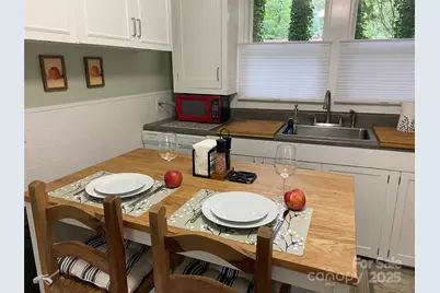 25 Sweet Clover Lane, Hendersonville, NC 28739 - Photo 5