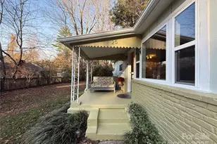 25 Sweet Clover Ln, Hendersonville, NC 28739 - Photo 3