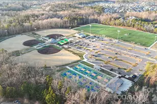 2434 Paddlers Cove Dr, Clover, SC 29710 - Photo 43