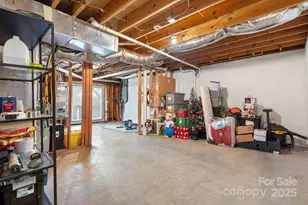 5665 Crown Terrace, Hickory, NC 28601 - Photo 37