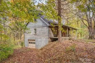 6130 Howard Gap Rd, Saluda, NC 28773 - Photo 21