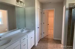 17212 Snug Harbor Dr, Charlotte, NC 28278 - Photo 13