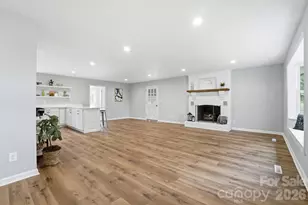 1404 Old Mill Rd, Lincolnton, NC 28092 - Photo 5