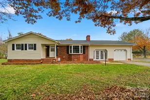 1404 Old Mill Rd, Lincolnton, NC 28092 - Photo 3