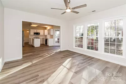 6001 Elm Cove Lane, Charlotte, NC 28269 - Photo 3