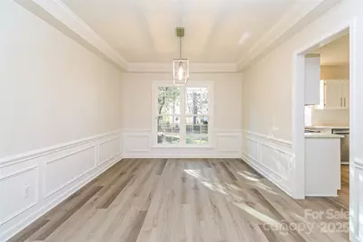 6001 Elm Cove Lane, Charlotte, NC 28269 - Photo 5