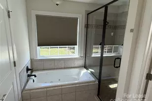 350 Melbourne Ct, Charlotte, NC 28209 - Photo 17