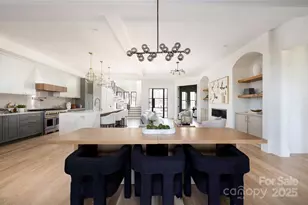 4041 Hiddenbrook Dr, Charlotte, NC 28205 - Photo 15