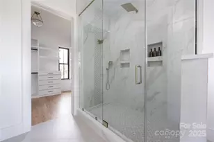 4041 Hiddenbrook Dr, Charlotte, NC 28205 - Photo 29