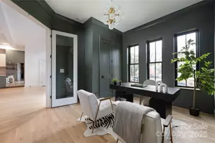 4041 Hiddenbrook Dr, Charlotte, NC 28205 - Photo 23