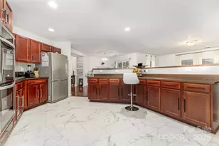 6706 Evanton Loch Rd, Charlotte, NC 28278 - Photo 11