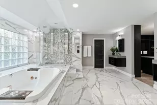 4129 Carnoustie Ln, Charlotte, NC 28210 - Photo 9