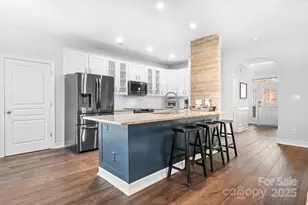 20332 Colony Point Ln, Cornelius, NC 28031 - Photo 11