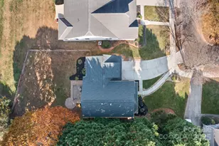 20332 Colony Point Ln, Cornelius, NC 28031 - Photo 45