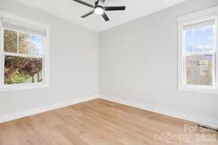 11 Byrdcliffe Ln, Asheville, NC 28805 - Photo 21