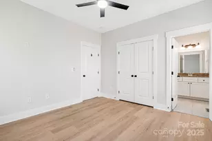 11 Byrdcliffe Ln, Asheville, NC 28805 - Photo 17