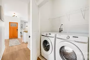 11 Byrdcliffe Ln, Asheville, NC 28805 - Photo 23