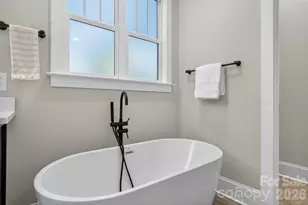 3015 Virginia Ave, Charlotte, NC 28205 - Photo 17