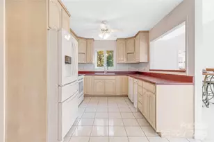 130 Grapevine Ln, Tryon, NC 28782 - Photo 17