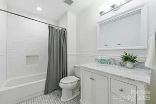 618 Olmsted Park Pl, Charlotte, NC 28203 - Photo 27