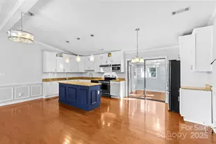 6221 Thermal Rd, Charlotte, NC 28211 - Photo 9