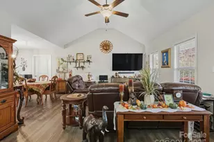 903 Annafrel St, Rock Hill, SC 29730 - Photo 3