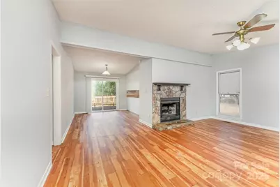 8331 Gera Emma Drive, Charlotte, NC 28215 - Photo 7