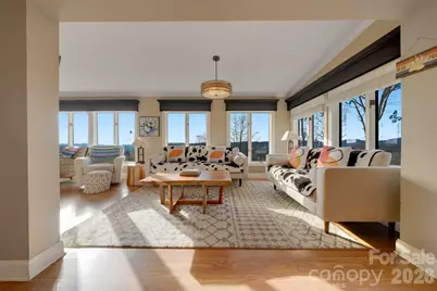 300 Roberts Drive, Hendersonville, NC 28739 - Photo 11