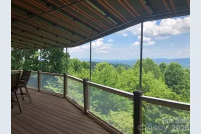 300 Roberts Drive, Hendersonville, NC 28739 - Photo 17