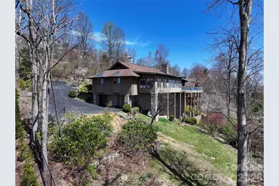 300 Roberts Drive, Hendersonville, NC 28739 - Photo 43