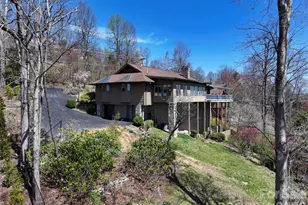 300 Roberts Dr, Hendersonville, NC 28739 - Photo 43