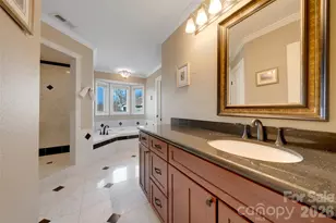 300 Roberts Dr, Hendersonville, NC 28739 - Photo 25