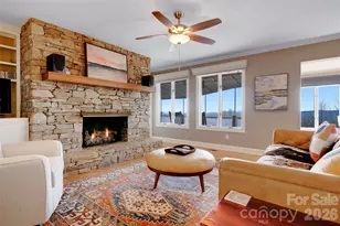 300 Roberts Dr, Hendersonville, NC 28739 - Photo 21