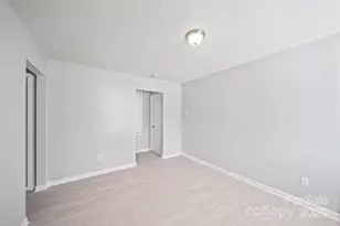 801 Pennsylvania Ave, Charlotte, NC 28216 - Photo 7