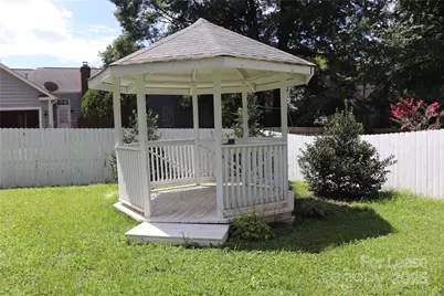 9507 Guernsey Court, Charlotte, NC 28213 - Photo 21