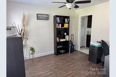 9507 Guernsey Court, Charlotte, NC 28213 - Photo 7