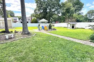 9507 Guernsey Ct, Charlotte, NC 28213 - Photo 17