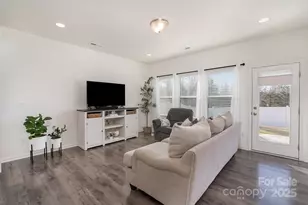 451 Brannon Meadows Dr, York, SC 29745 - Photo 7