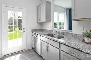 131 Court House Ave, York, SC 29745 - Photo 5